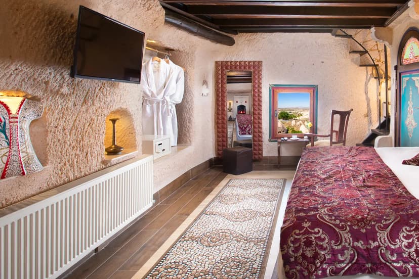 Selfie Cave Hotels Rooms