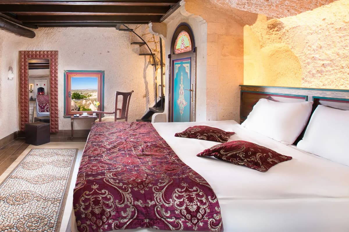 Selfie Cave Hotels Rooms