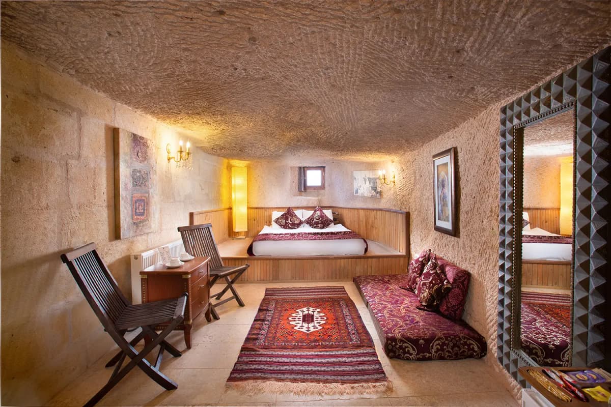 Selfie Cave Hotels Rooms