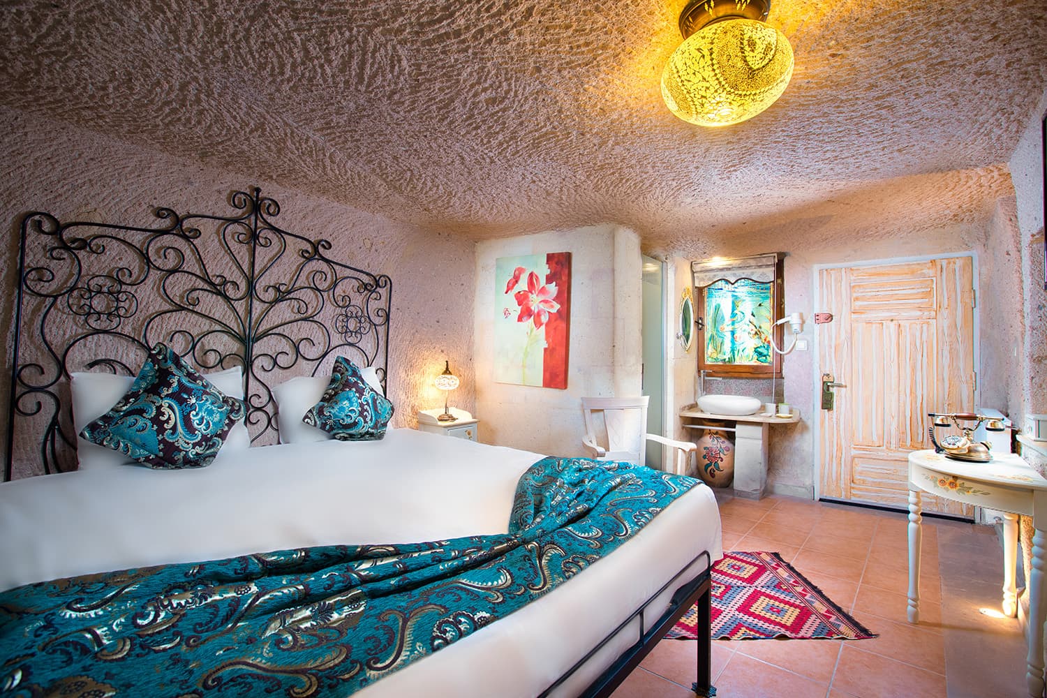 Room gallery image 3