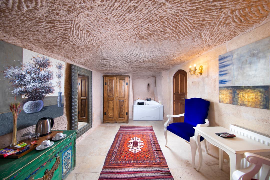 Room gallery image 2