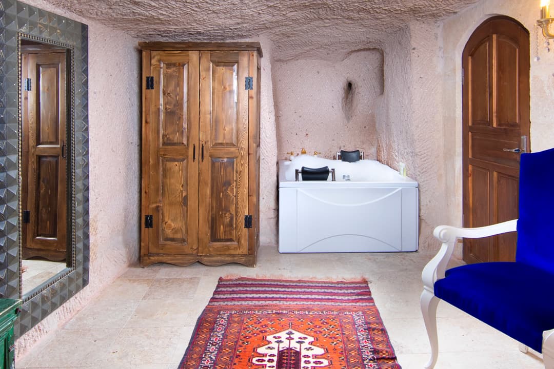 Room gallery image 4