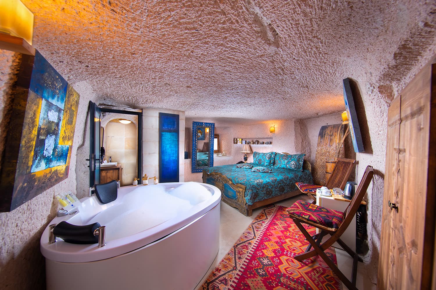 Junior Cave Room